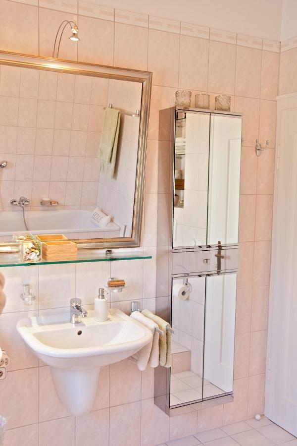 Lion Homestay München Eksteriør billede